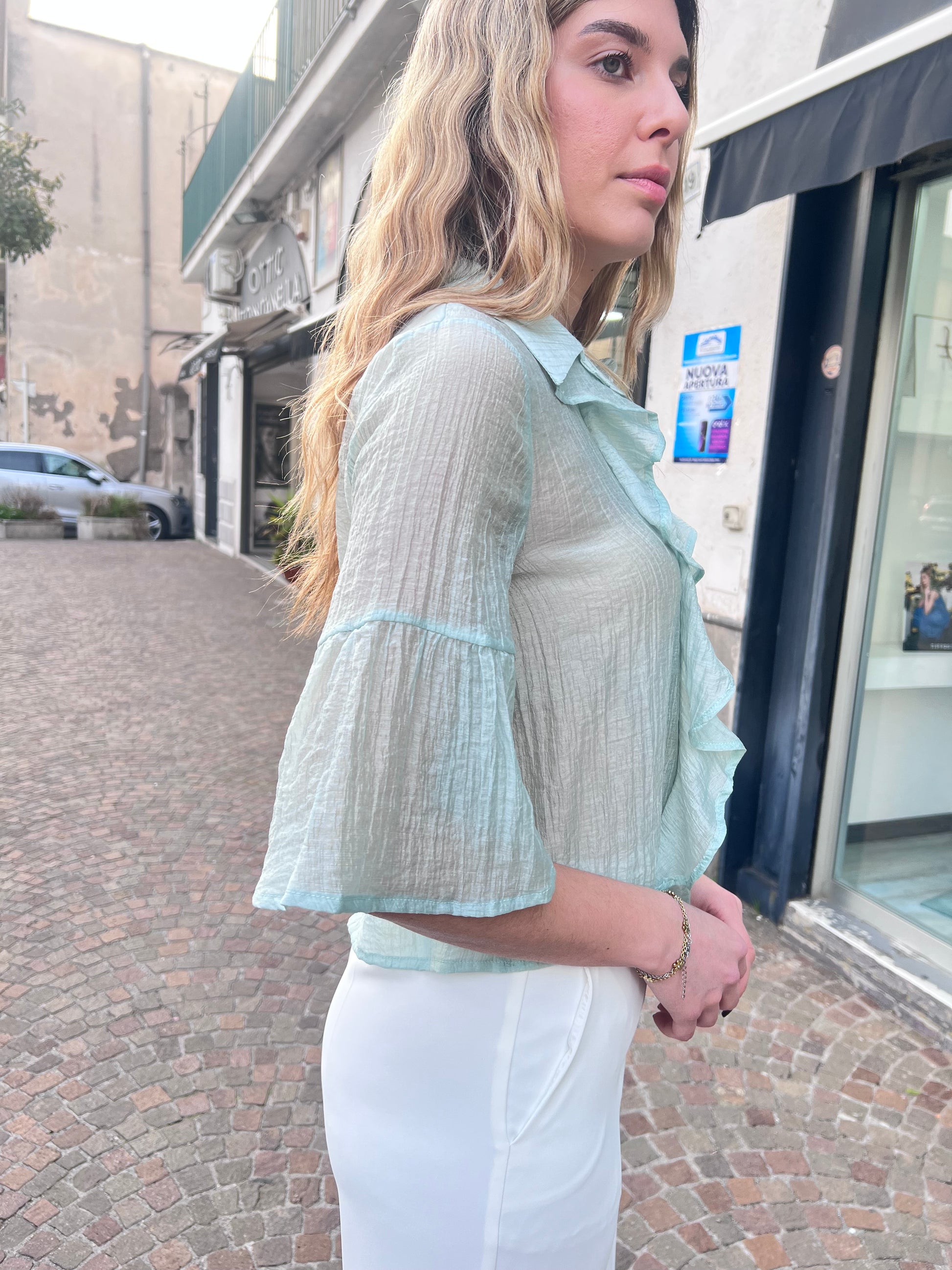 Dettaglio manica 3/4 con voilà in Tencel – Camicia Donna 103 Erica Bellucci