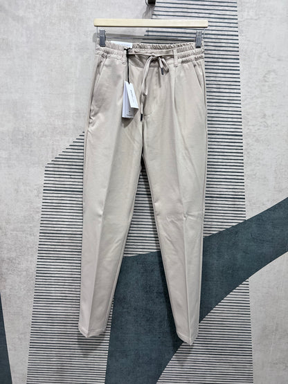 pantalone Uomo punto milano colore beige chiaro - vista e-commerce sfondo neutro.
