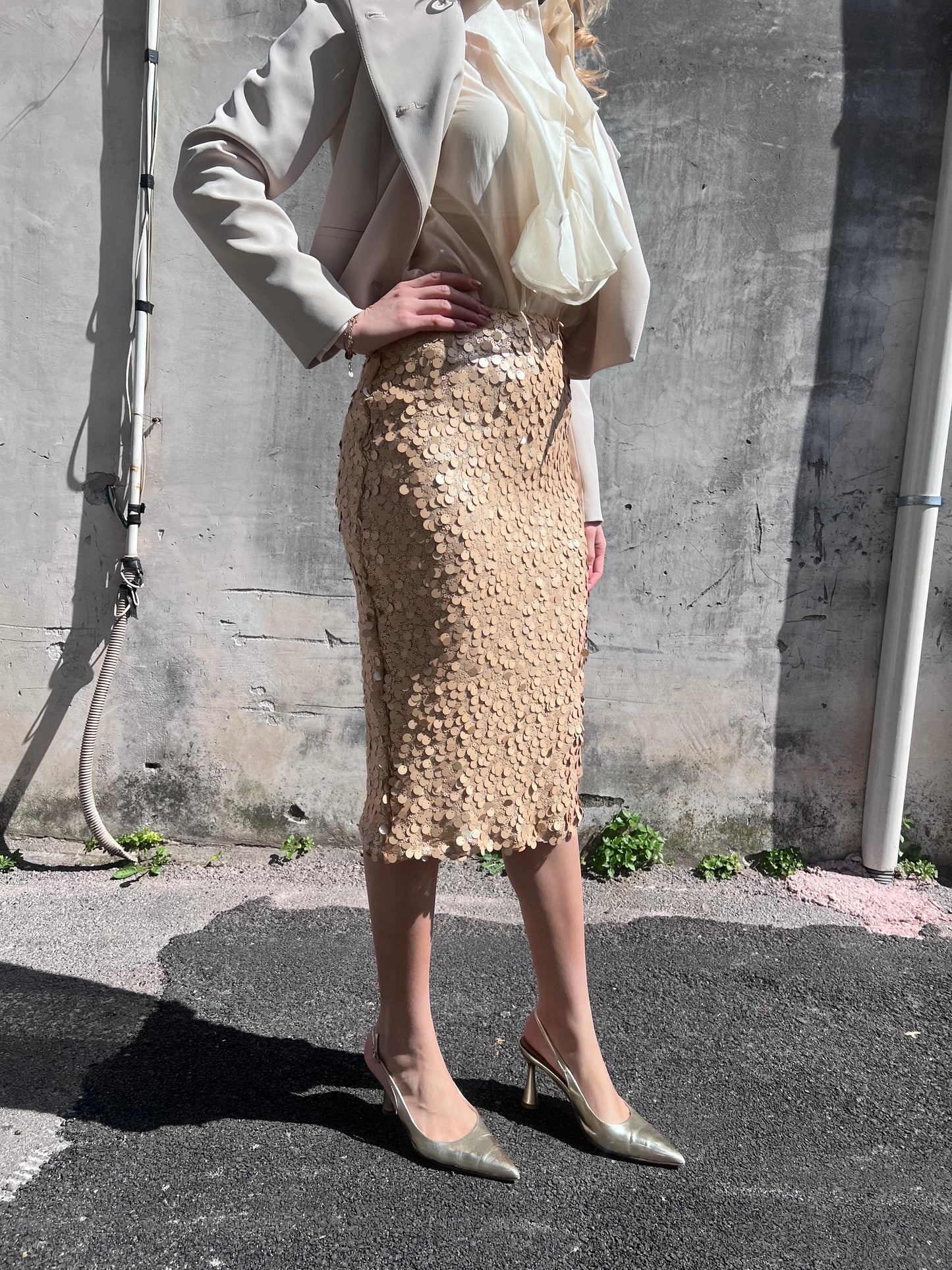 Gonna midi lustrini donna 361 oro – vista laterale, silhouette vita alta lunghezza midi, Made in Italy
