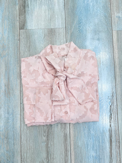 Camicia donna mod. Charlotte colore Rosa – Apertura bottoni frontale, vestibilità taglia unica – Frarò
