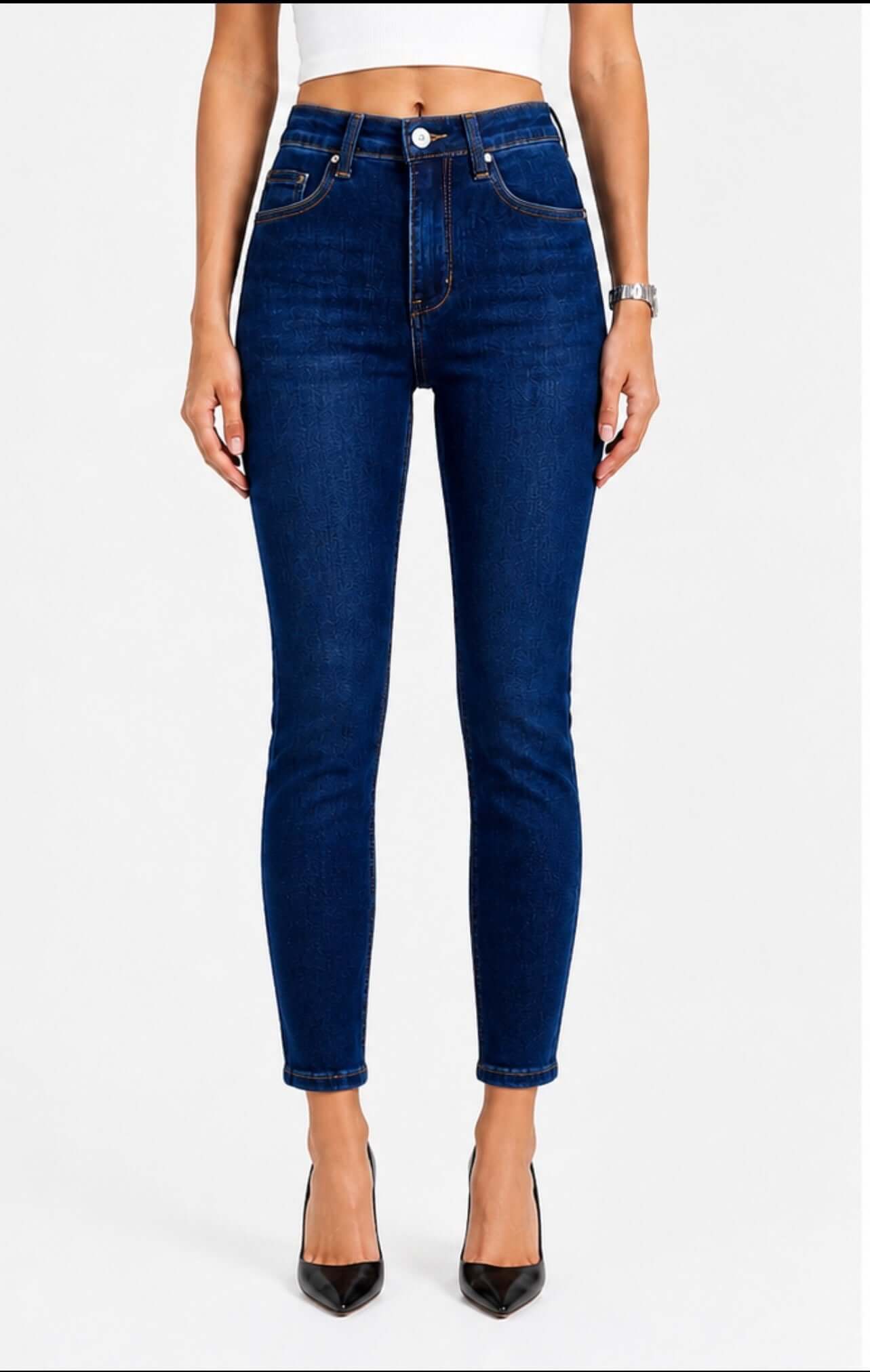 Jeans skinny donna vita alta donna lavaggio scuro -indossato da modella vista frontale – Frarò Shop