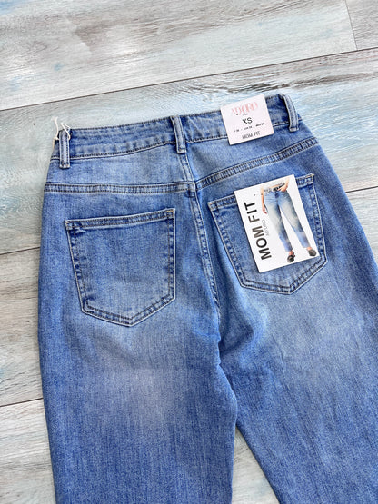 Dettaglio tasche posteriori -  premium jeans mom fit donna – Frarò
