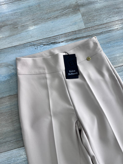 Pantalone bustino vita alta donna colore burro slim fit - dettaglio bustino vita - vista frontale - Made in Italy – Frarò
