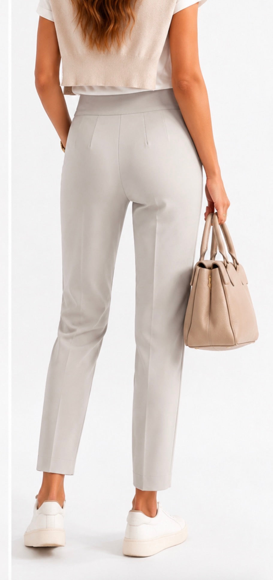 Pantalone bustino vita alta donna colore burro slim fit - indossato da modella vista posteriore - Made in Italy – Frarò

