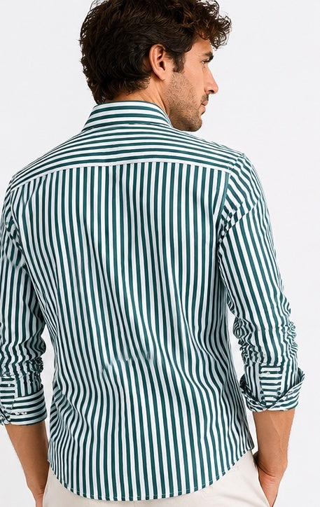 Camicia uomo fast rigo verde vista posteriore indossata da modello