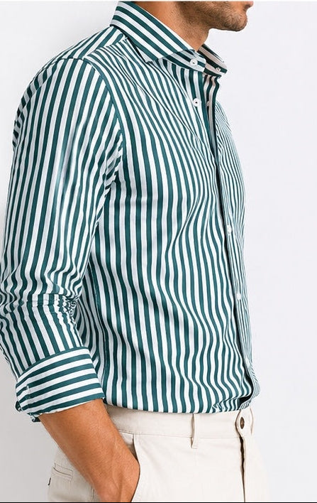 Camicia uomo fast rigo verde vista laterale indossata da modello