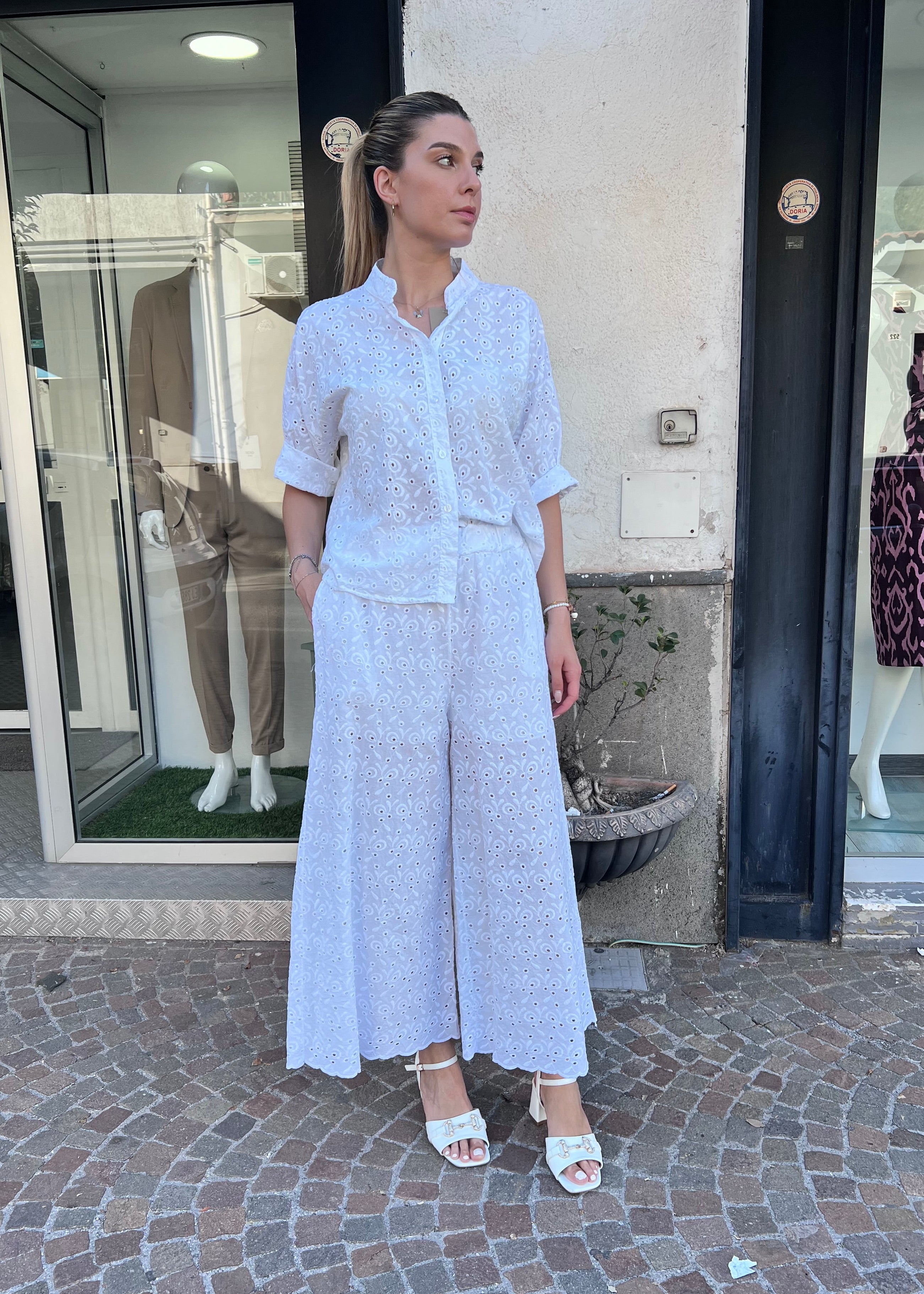 Coord set in pizzo san gallo donna colore bianco – camicia manica 3/4 e pantalone a palazzo, Made in Italy