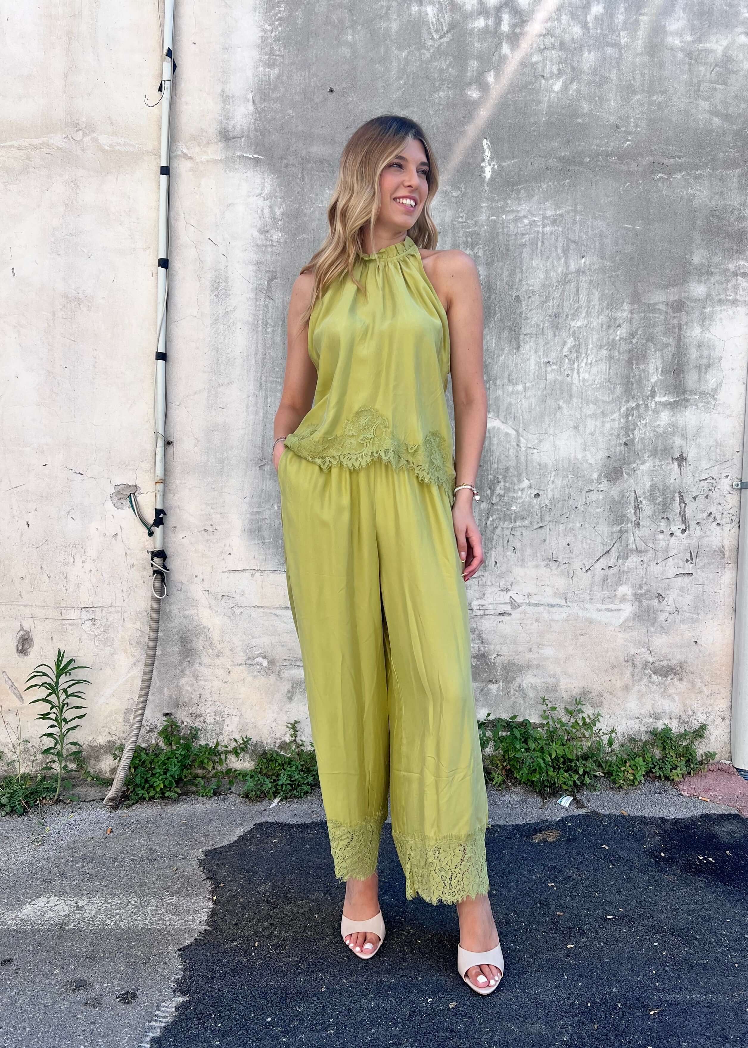 Completo donna Fly Out color lime - top giromanica e pantalone palazzo con pizzo - Frarò
