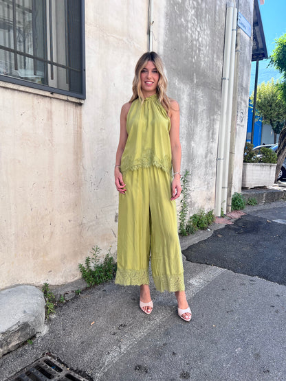 Completo donna Fly Out - colore lime -pantalone palazzo ad alta vita con bordo in pizzo - collezione estate Frarò