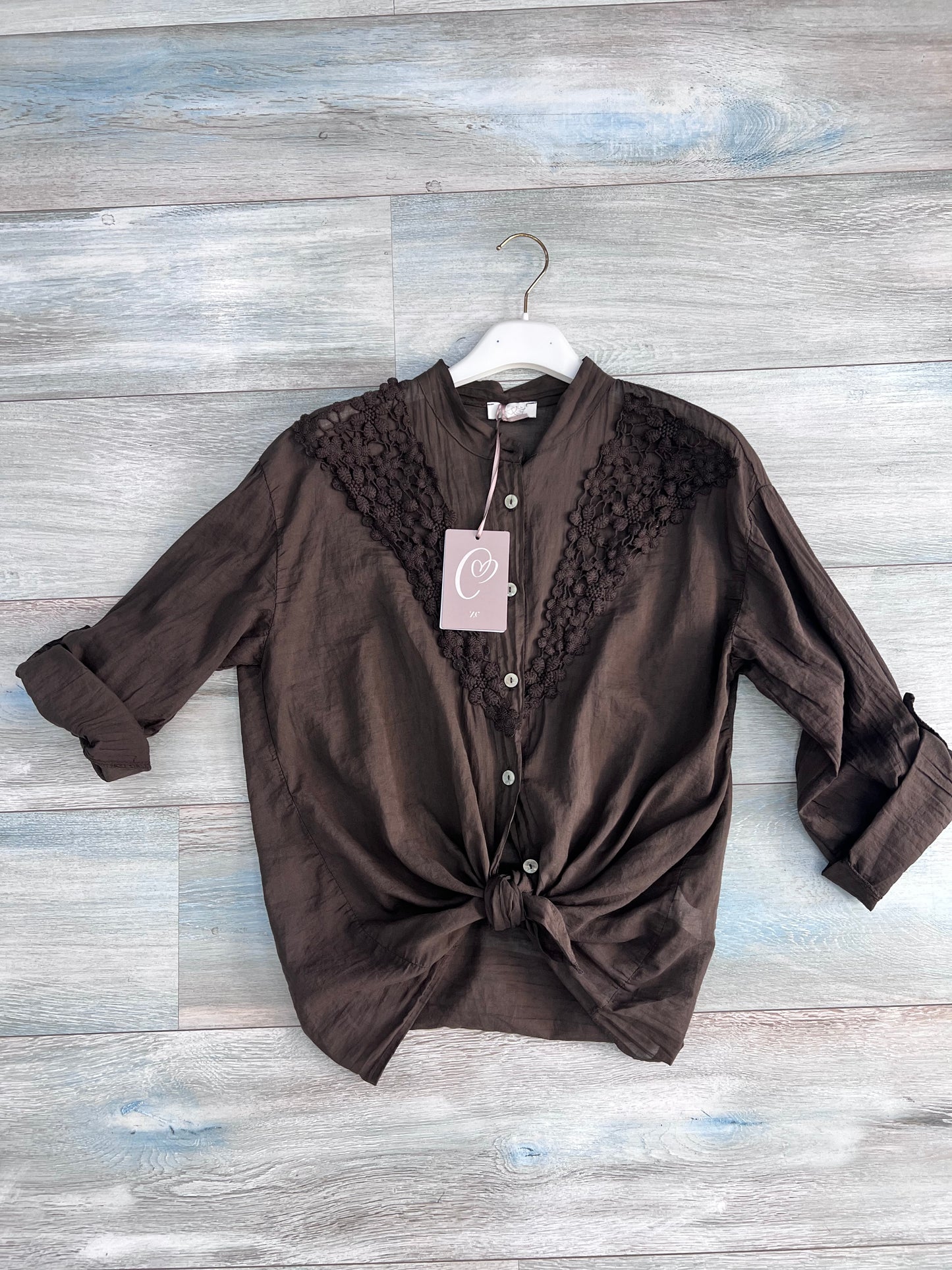 Camicia donna collo coreano manica 3/4 colore moro in cotone leggero Made in Italy – Frarò
