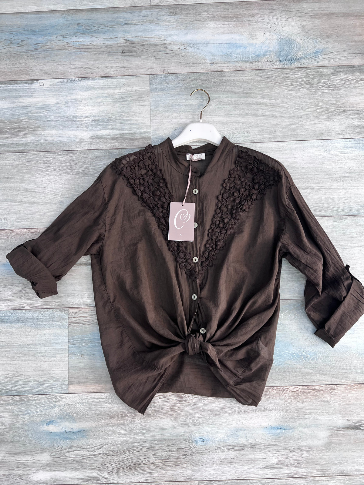 Camicia donna collo coreano manica 3/4 colore moro in cotone leggero Made in Italy – Frarò
