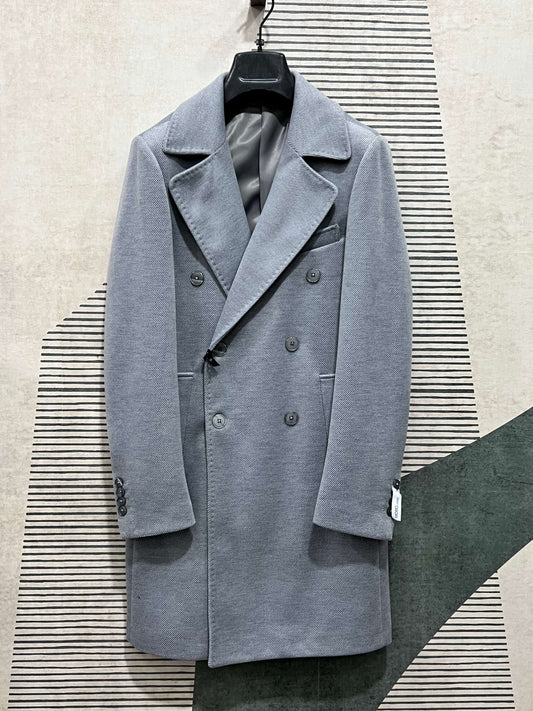 "Cappotto uomo doppio petto grigio elegante - vista frontale completa"