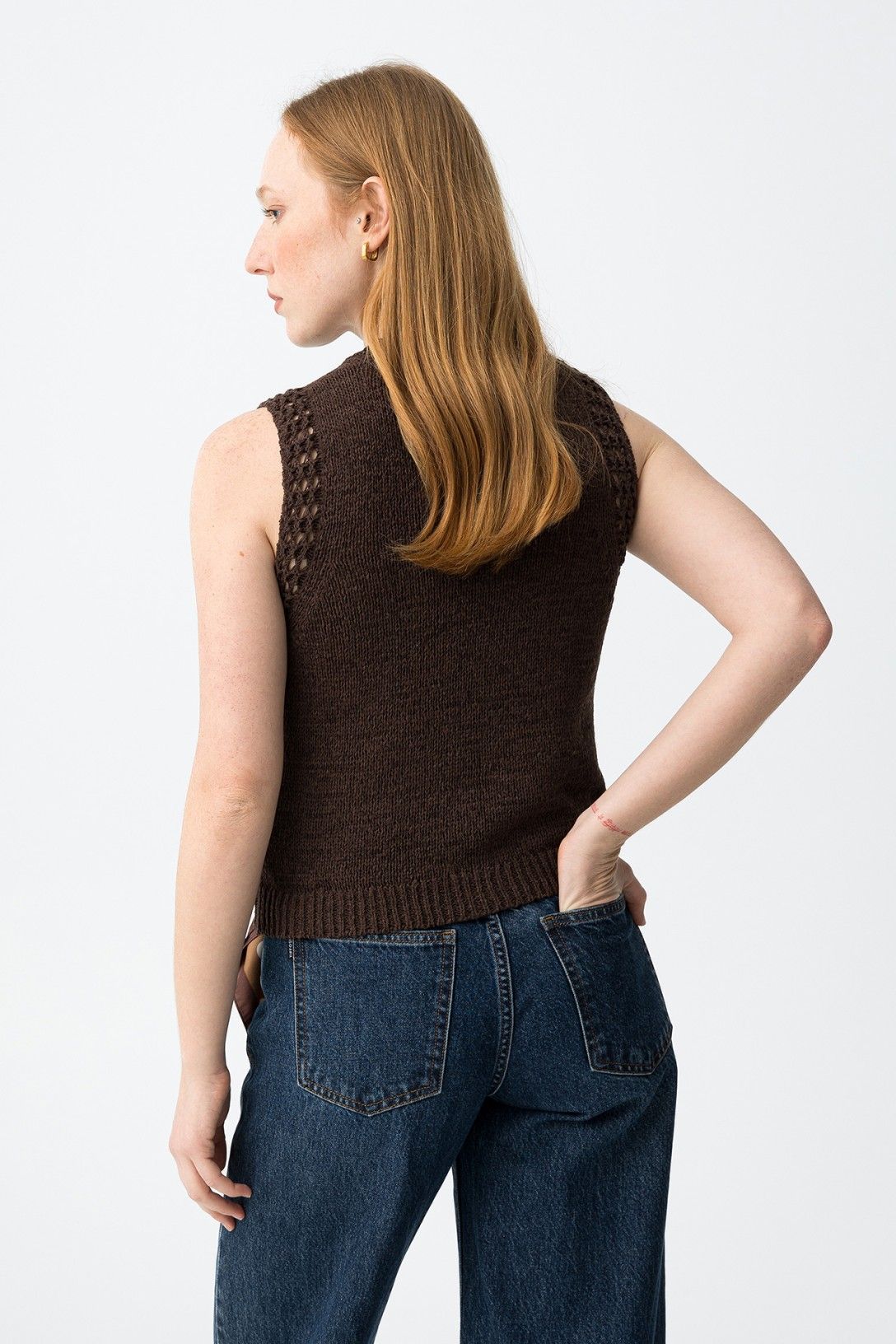 Top donna baella elegante cioccolato - vista posteriore vestibilità regolare