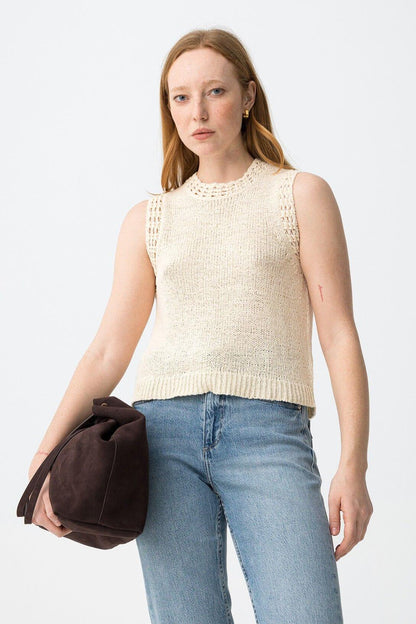 Top donna baella canotta micro forato burro - vista frontale dettagli collo