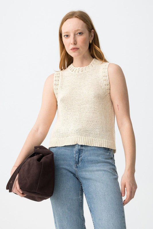 Top donna baella canotta micro forato burro - vista frontale dettagli collo