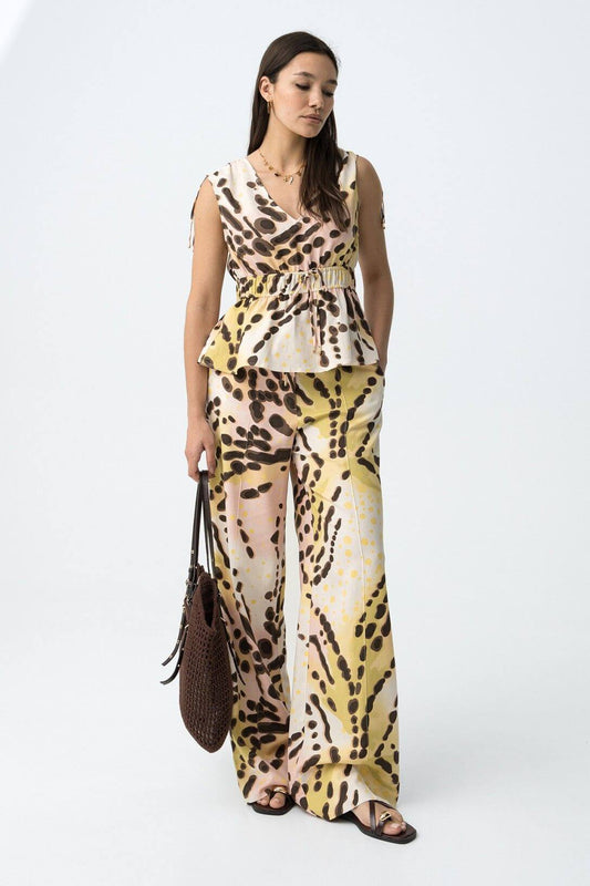 Coordinato donna Beram Tiffosi: top animalier e pantalone fantasia astratta giallo marrone rosa – Frarò
