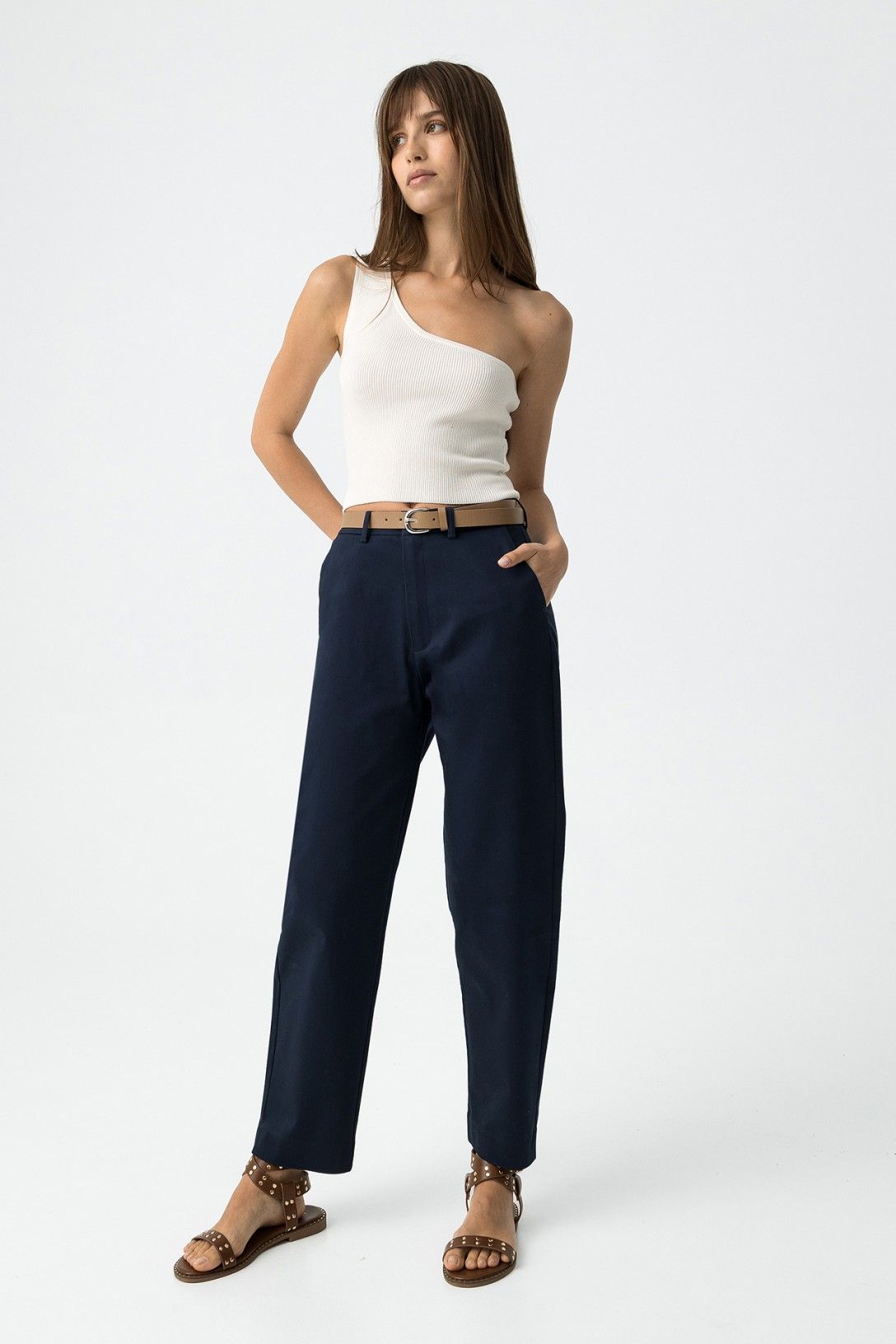 "Pantalone donna Bianca New blu Tiffosi - vista frontale completa con cintura effetto pelle"
