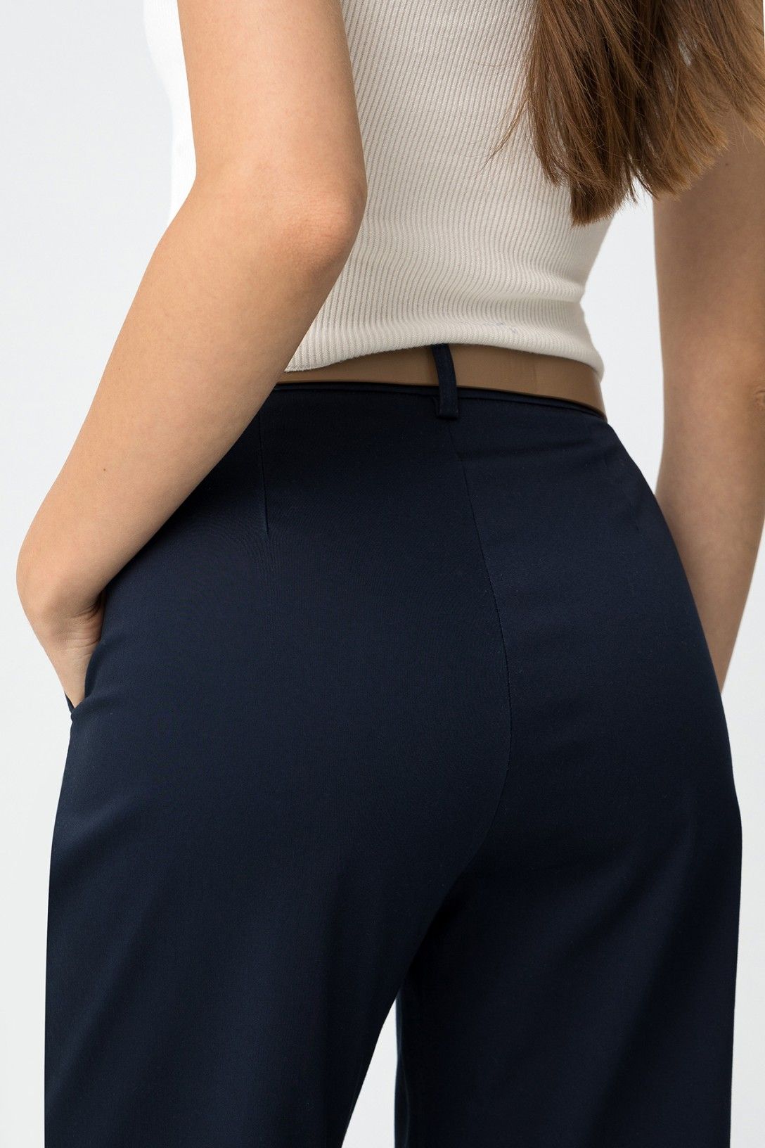 "Pantalone donna Tiffosi Bianca New blu - immagine dettaglio posteriore"