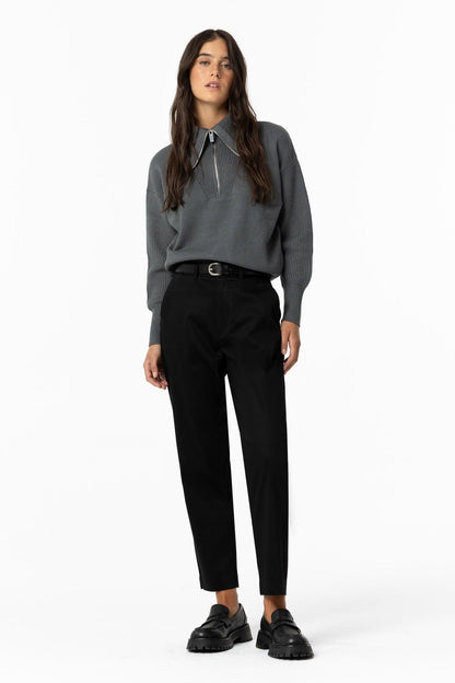 "Pantalone donna Bianca New nero Tiffosi - vista frontale completa con cintura effetto pelle"