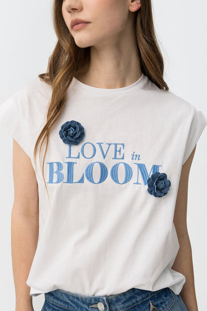 T-shirt donna Cotone 100%  Blissey bianca  mezza manica con stampa esclusiva - dettaglio frontale