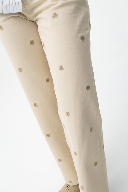 Jeans donna beige gamba larga Bonnye  wide leg - dettaglio ricamo floreale decorativo