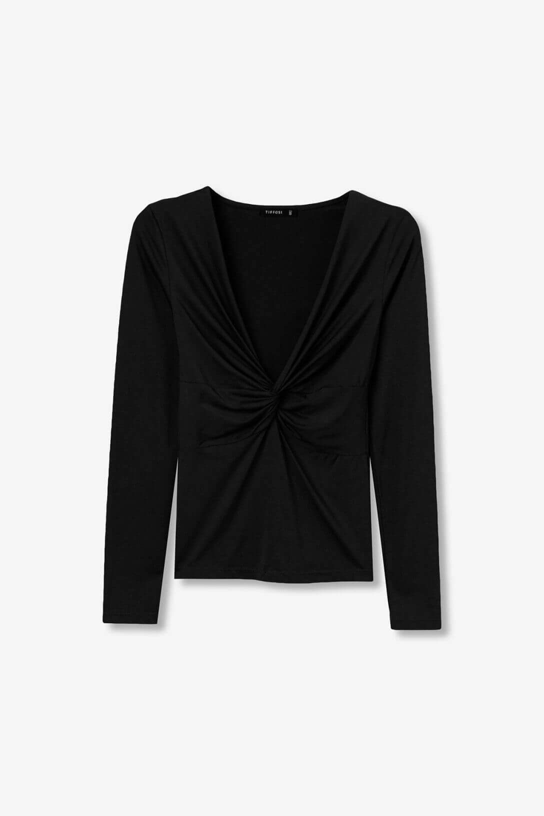 Top donna nero Tiffosi Chrissy – flat lay su sfondo grigio, scollo V profondo, nodo frontale drappeggiato e manica lunga
