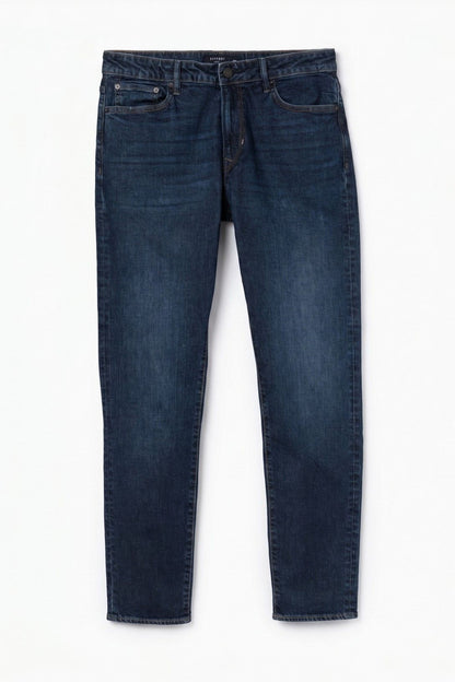 Jeans uomo Dylan_119 slim fit blu scuro con sabbiatura vista frontale, 5 tasche, vita media – Frarò