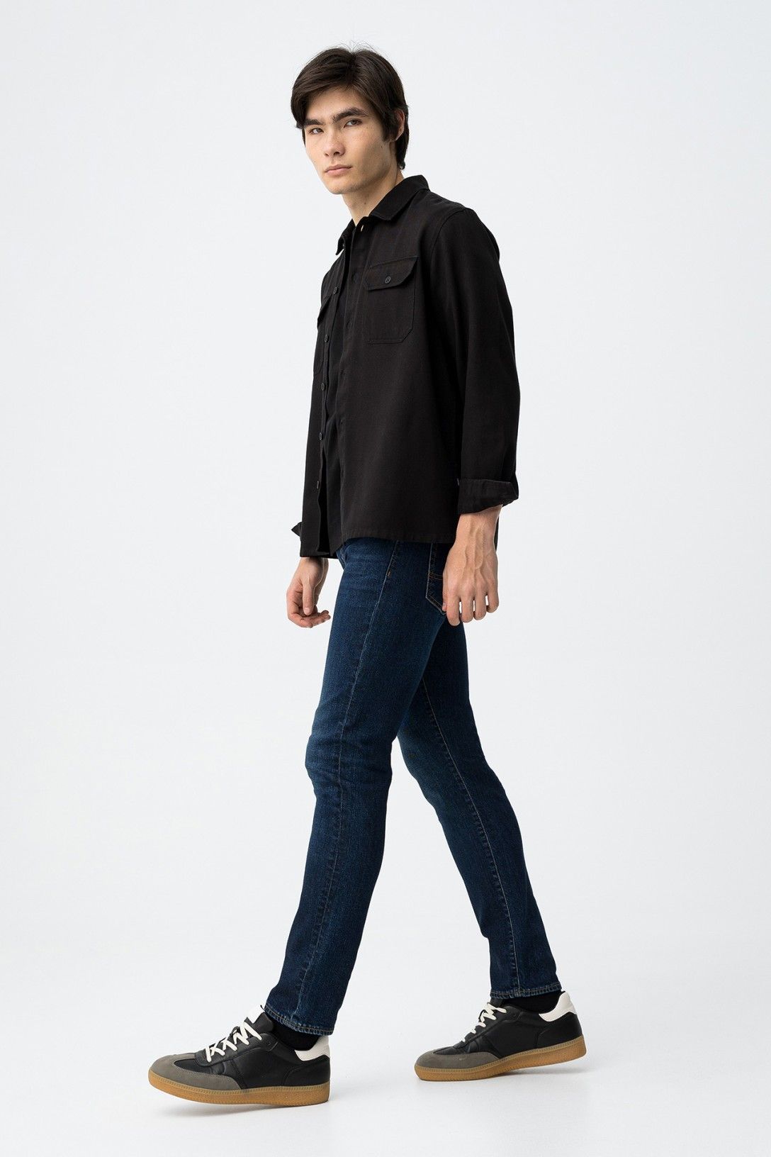 Jeans uomo Dylan 113 uomo lavaggio dark - vista laterale denim nero