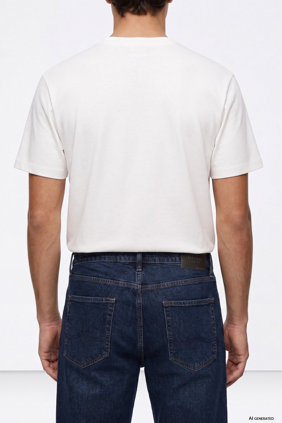 Jeans uomo Dylan_119 slim fit blu scuro con sabbiatura vista posteriore, dettaglio tasche – Frarò