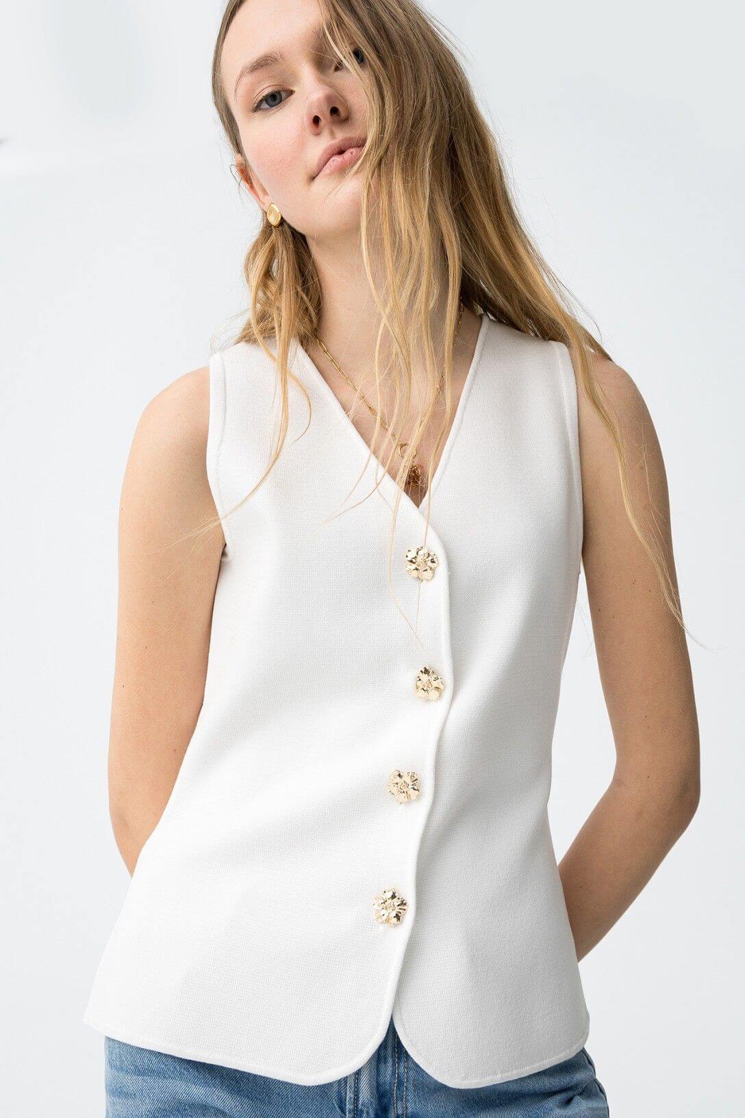 Gilet donna Fleur maglia slim-fit bottoni dorati bianco Tiffosi - vista frontale
