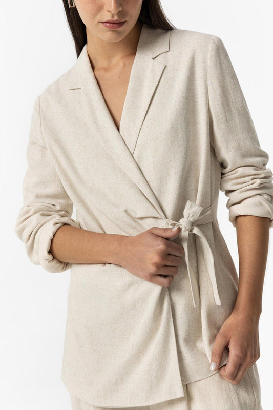 "Giacca Lino Gaya donna in lino naturale, vista frontale, colore beige chiaro"
