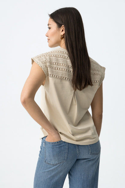 T-shirt donna Jellicent beige – vista posteriore, lacci sulle spalle, collezione estiva Tiffosi
