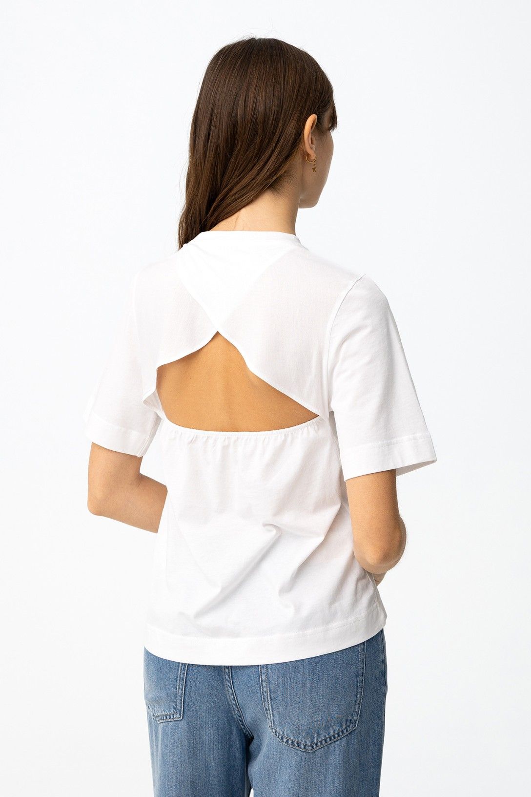 T-Shirt Donna Kaya in cotone con dettaglio foro sulla schiena - vista posteriore