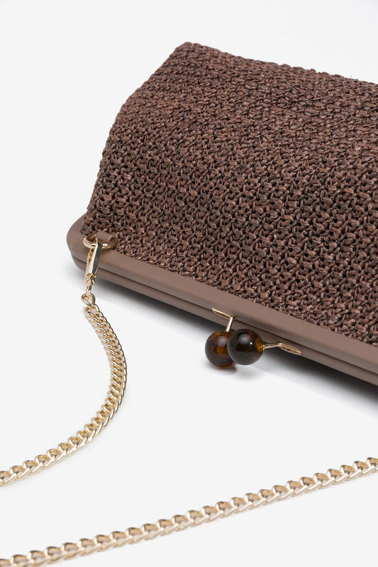 Pochette Keeley donna color cioccolato — dettaglio catenina dorata | Frarò
