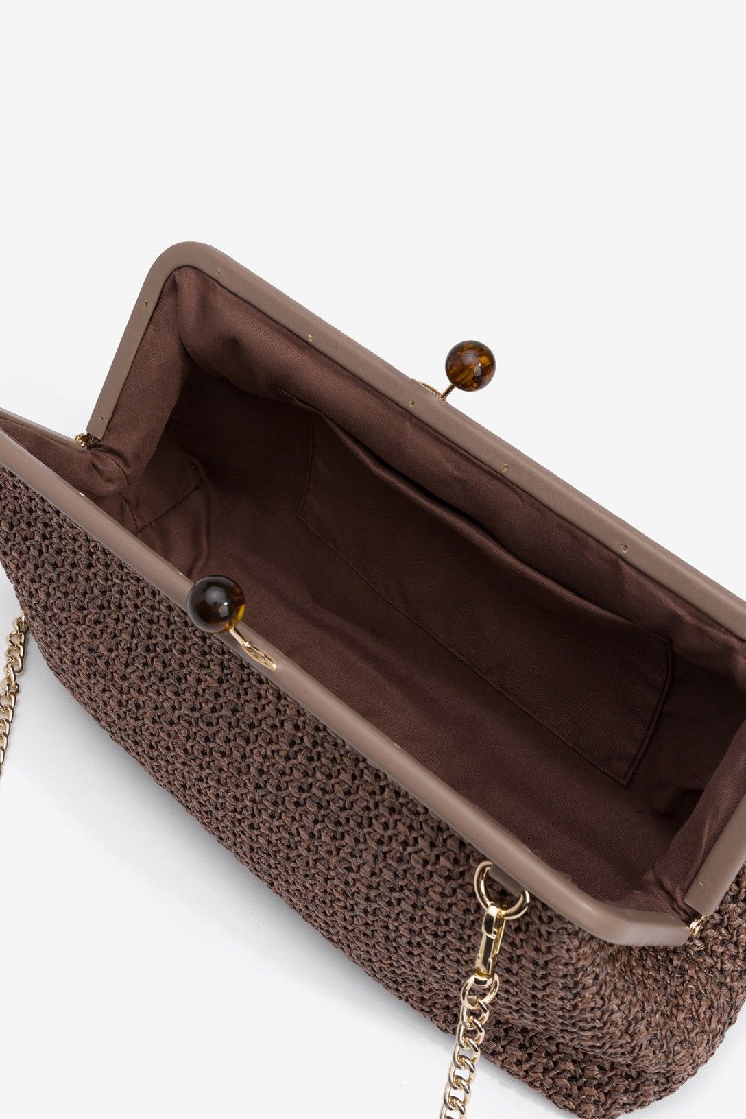 Pochette Keeley clutch bag sera — dettaglio texture e chiusura | Frarò
