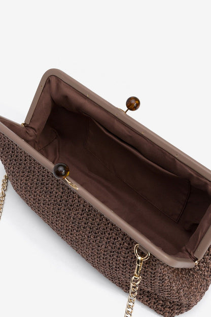Pochette Keeley clutch bag sera — dettaglio texture e chiusura | Frarò
