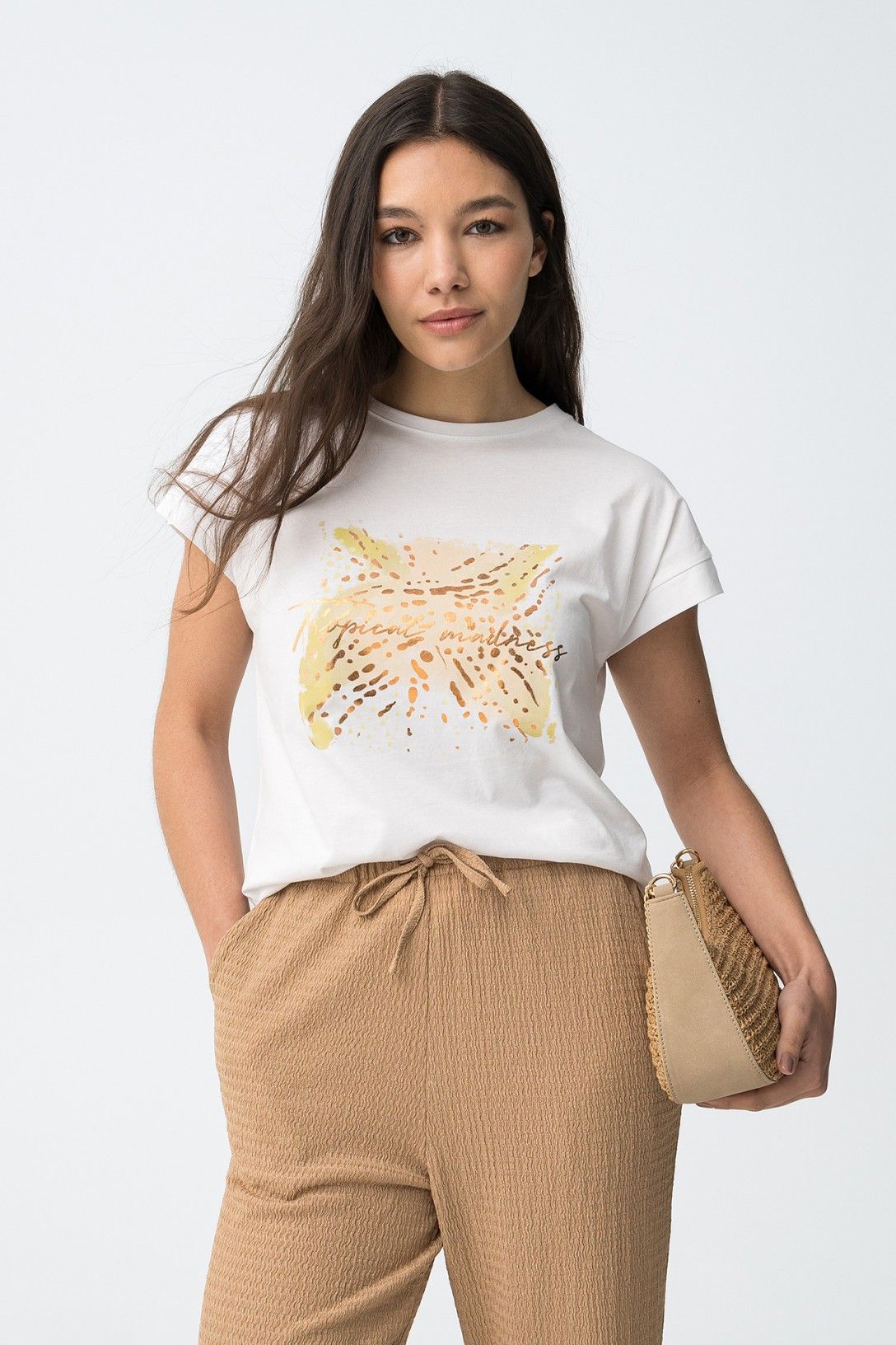 T-Shirt donna Kika cotone bianca star white - vista frontale indossata