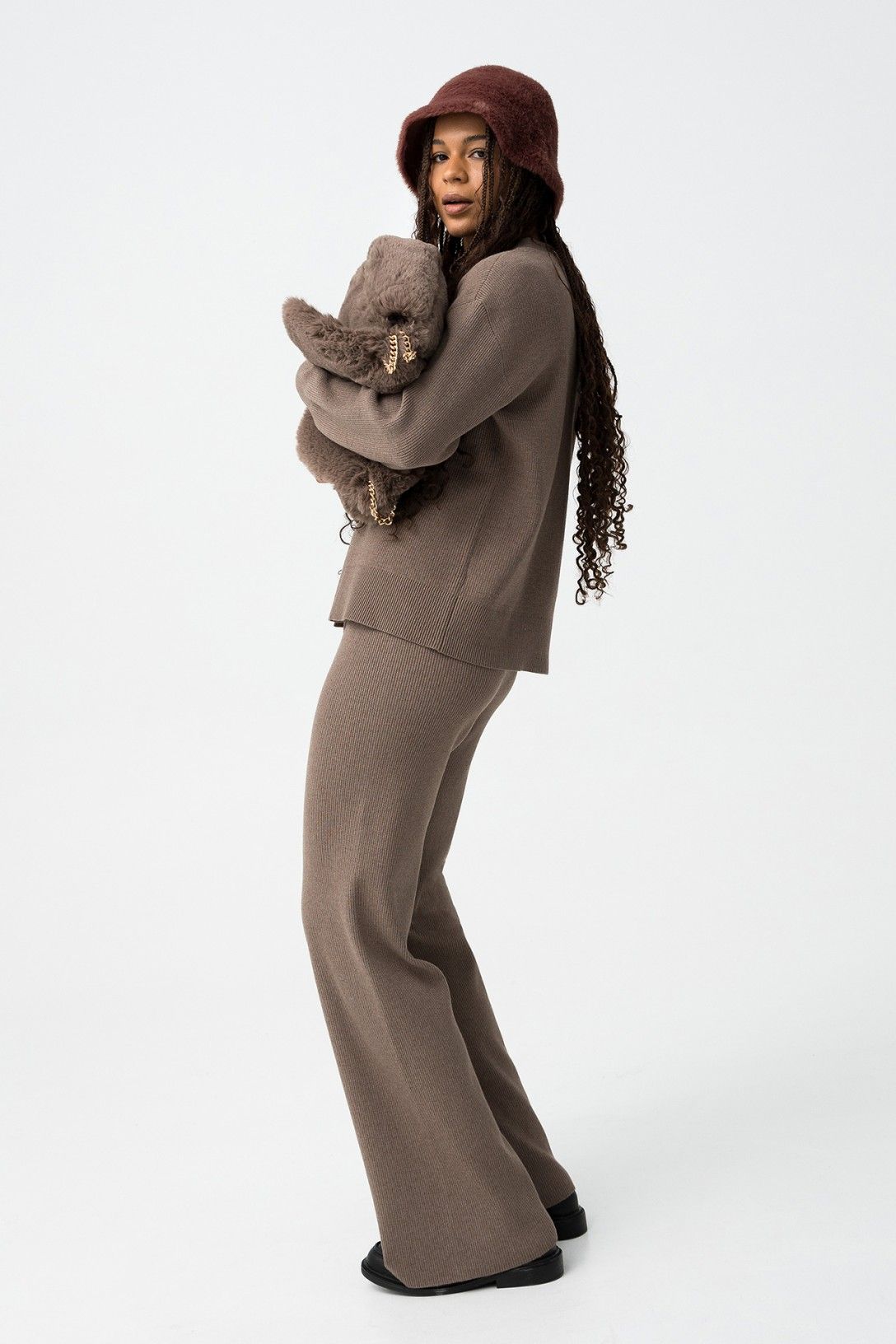 Coordinato donna  Moro - vista laterale completo mix match moderno e trendy