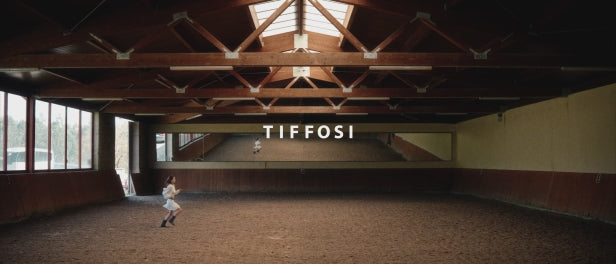 Carica il video: 
