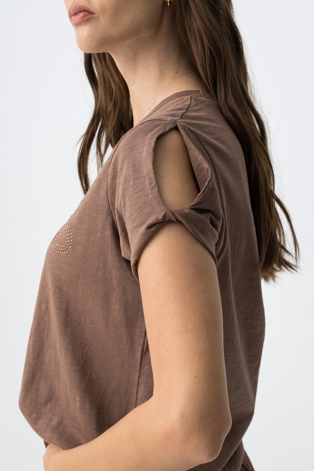 T-shirt seadra donna colore bruciato dettaglio foro manica - vista laterale