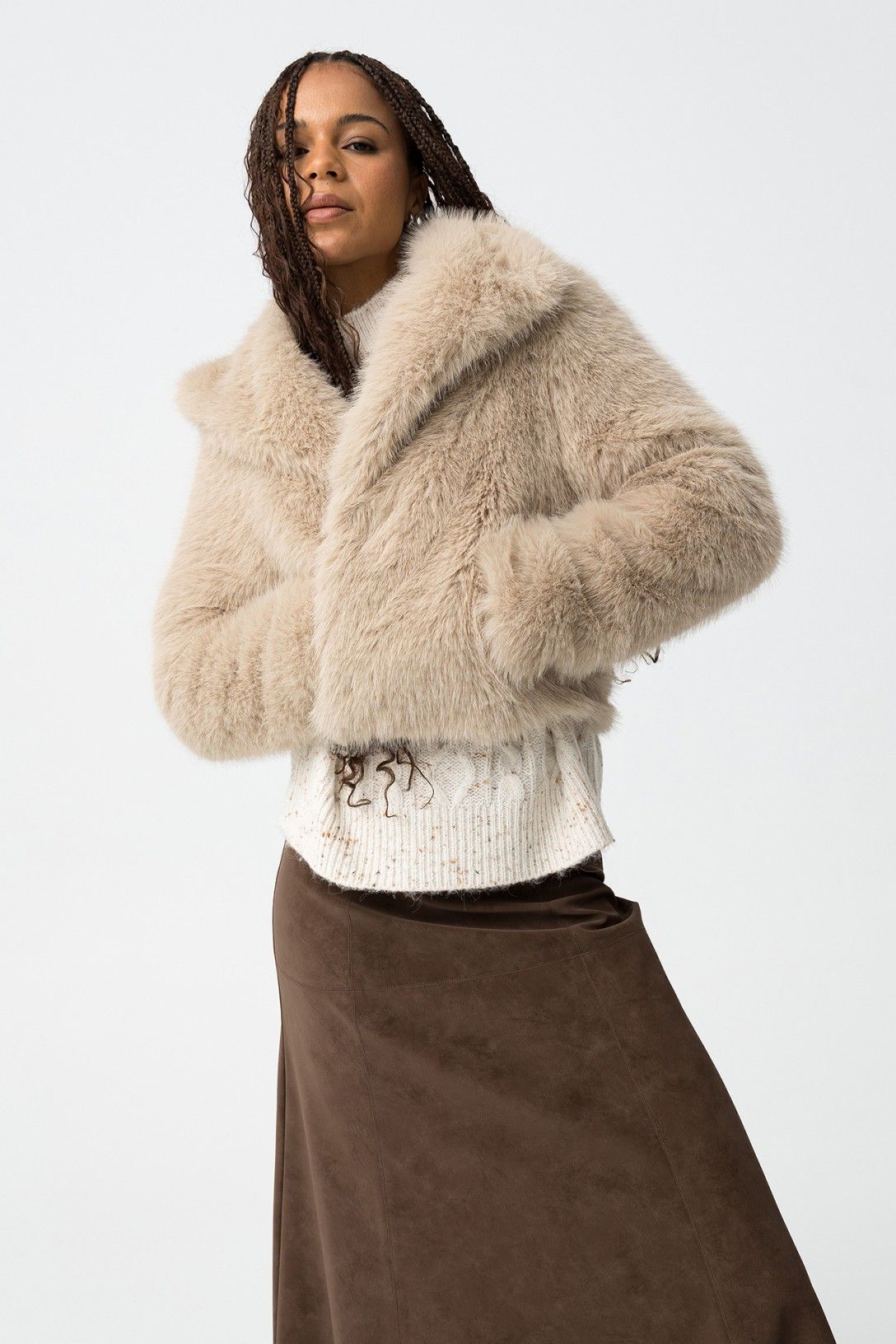 Eco Pelliccia Donna Thretha - Giacca Corta Sintetica con Collo a Revers